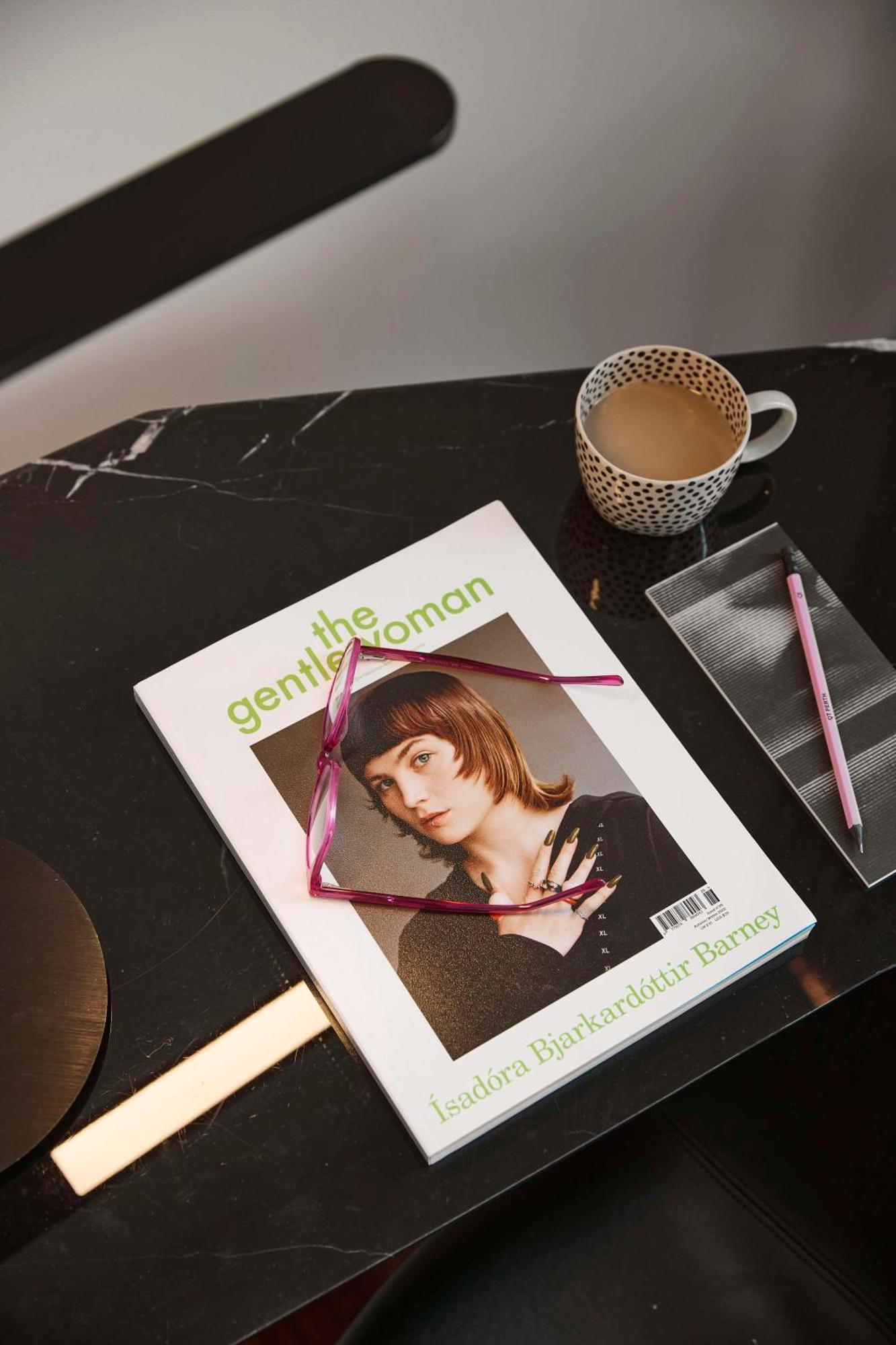 Qt Perth Hotell Exteriör bild The Gentlewoman magazine
