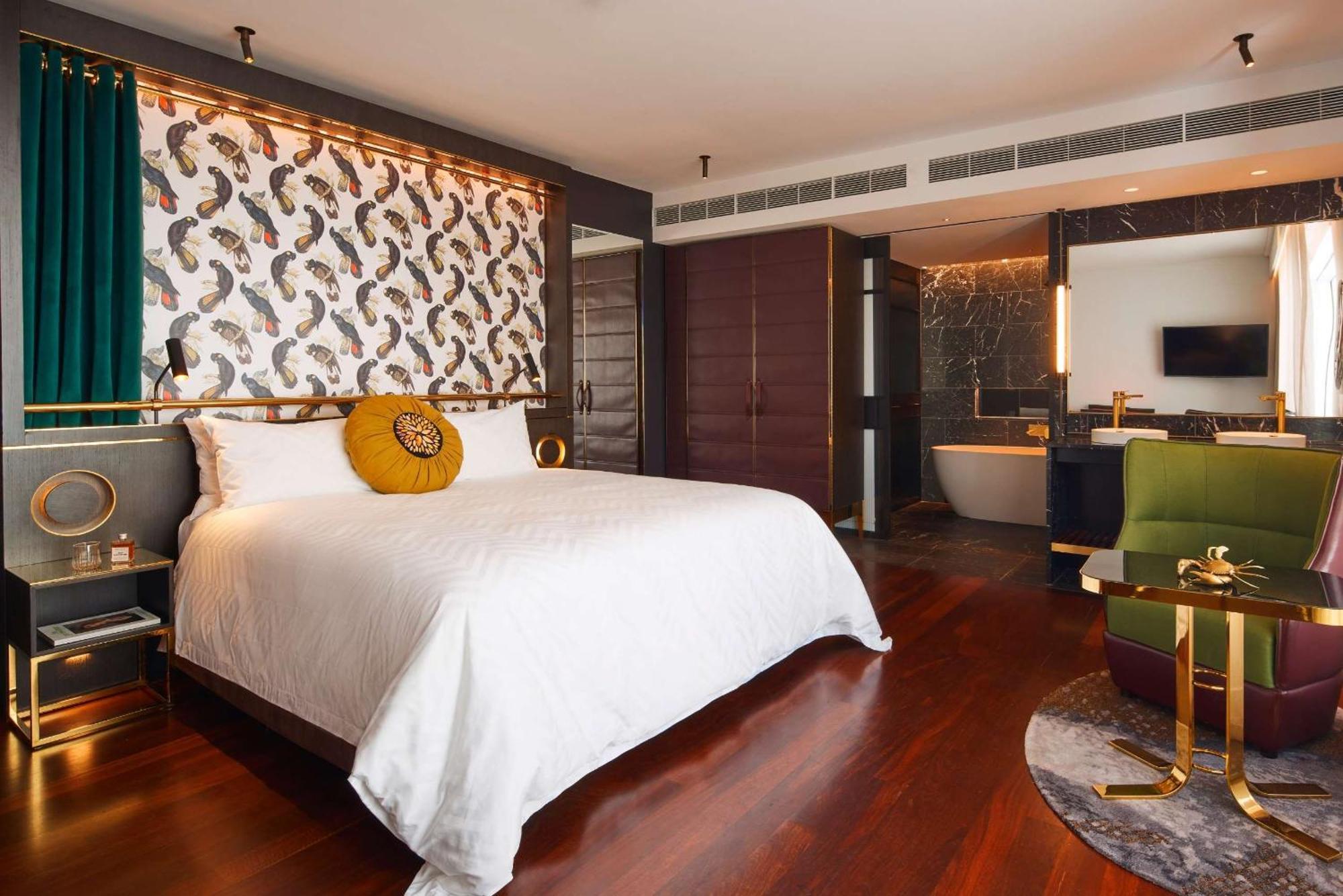 Qt Perth Hotell Exteriör bild A suite at the hotel