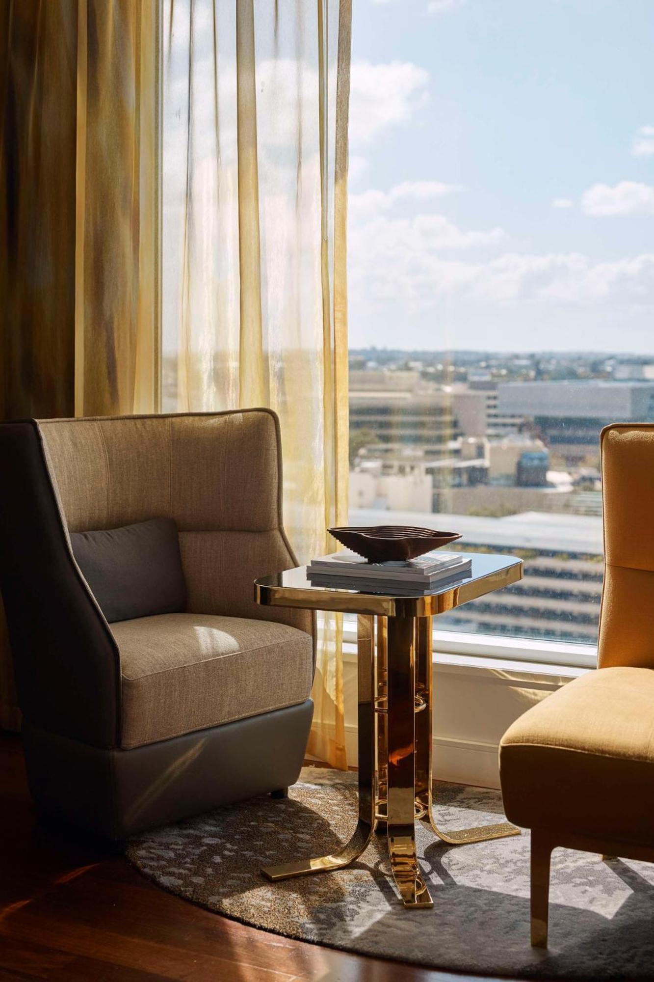 Qt Perth Hotell Exteriör bild A view from a suite at the Four Seasons Hotel